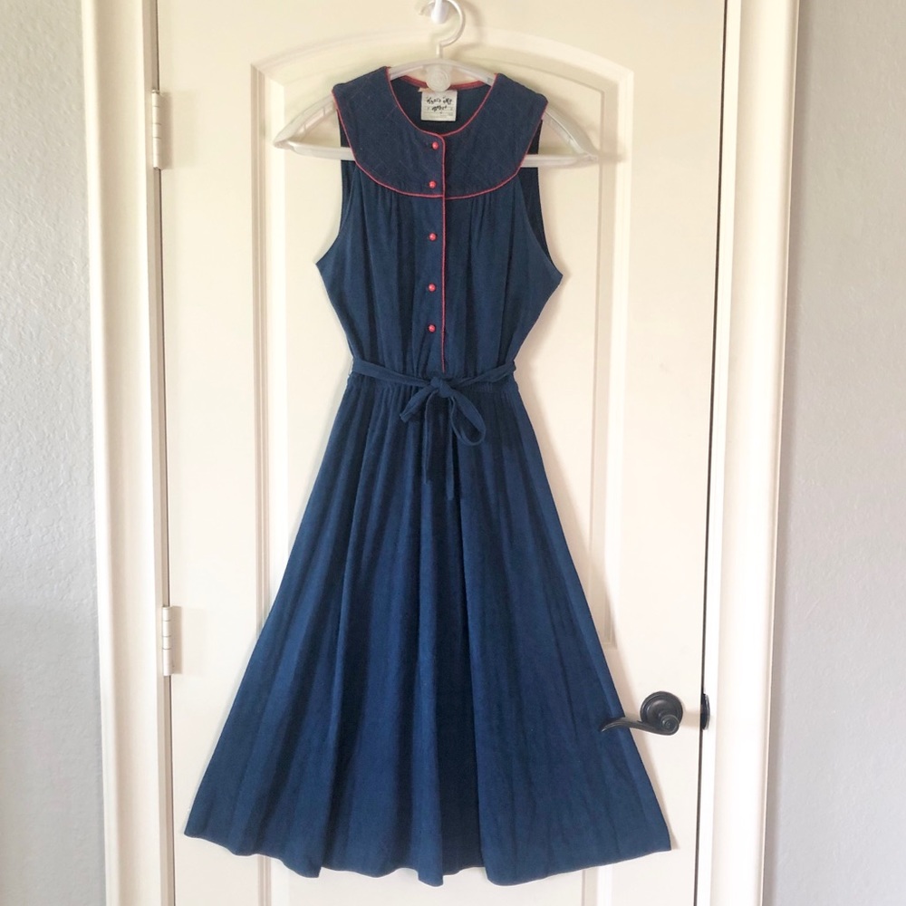Vintage “That’s my Babe” by fritzi 70s 80s Navy and Red sun dress Medium